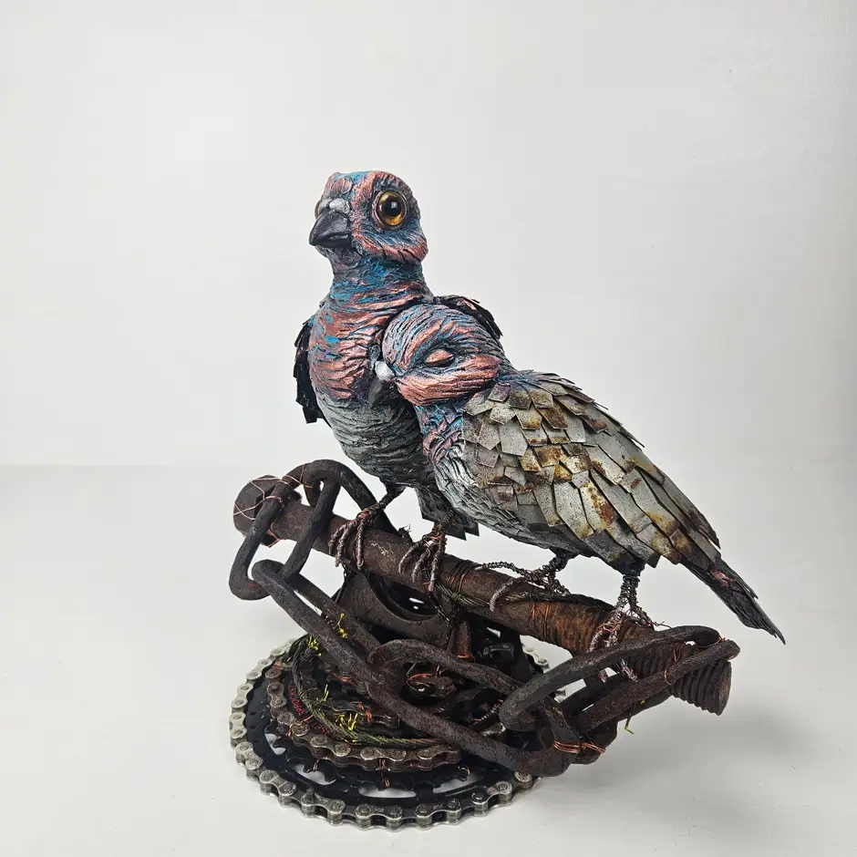 Dove sculpture by Kristian Saapunki aka RawSculptor