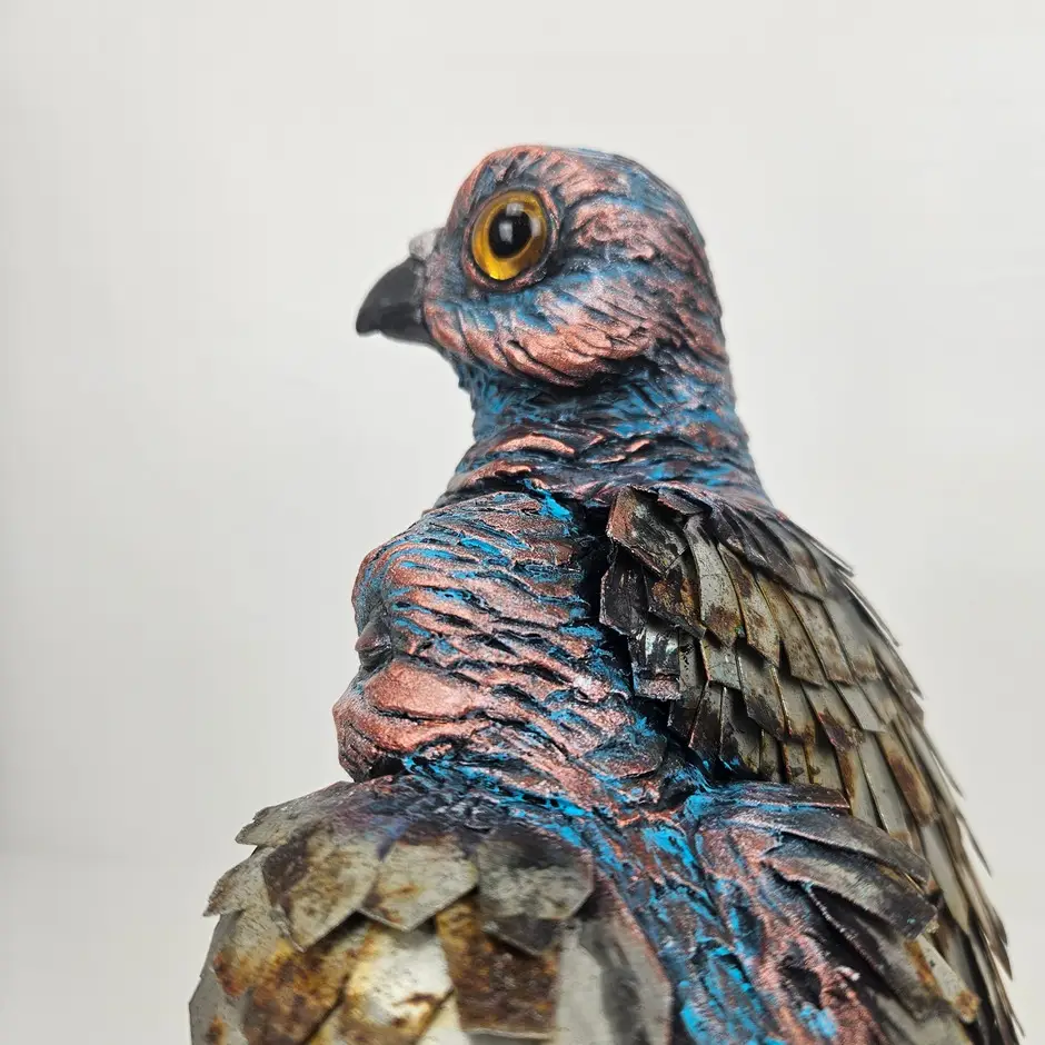 Dove sculpture by Kristian Saapunki aka RawSculptor